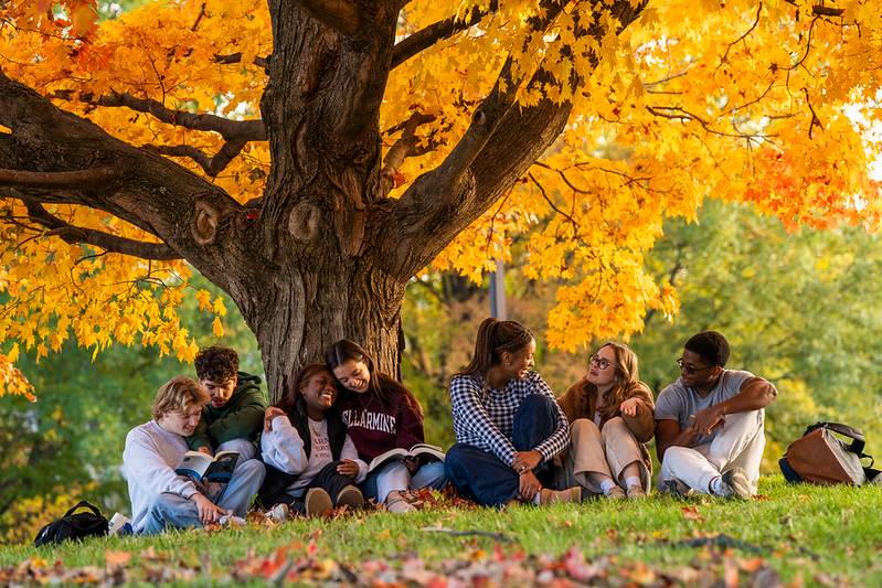 Bellarmine students hang out on campus.