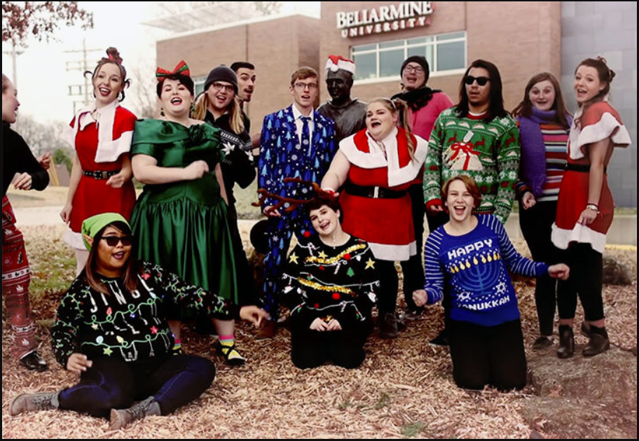 Schola Cantorum performs "You're a mean one, Mr. Grinch" for the holidays. 