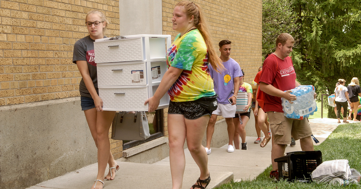 Move-In003 Move-In003