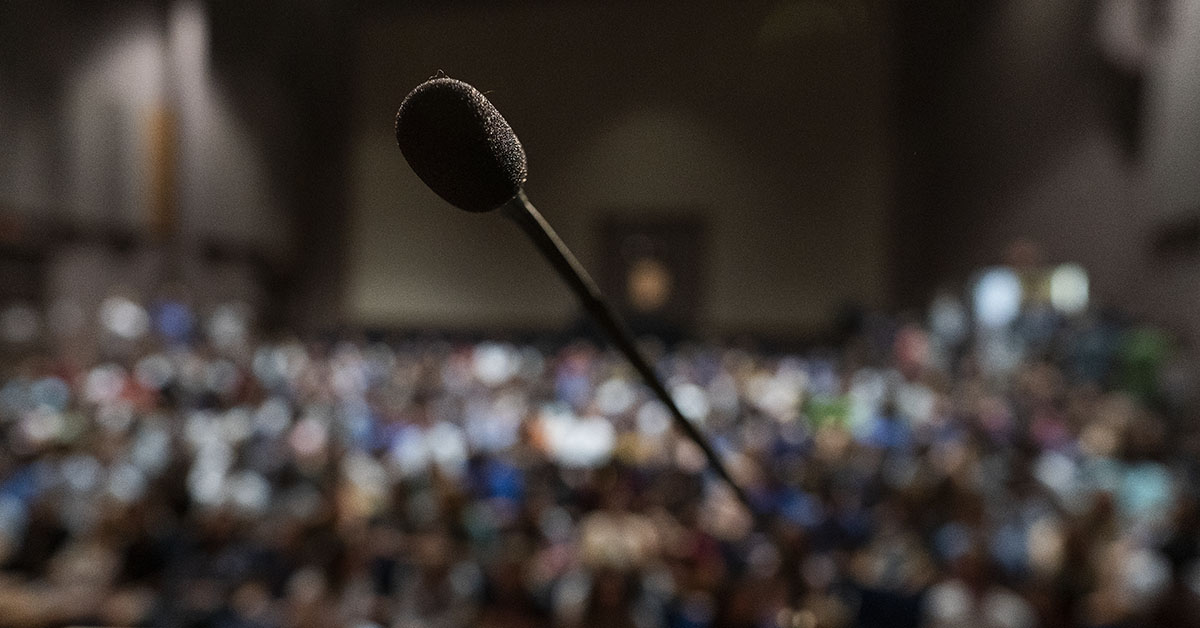 campus-lecture-podium-view