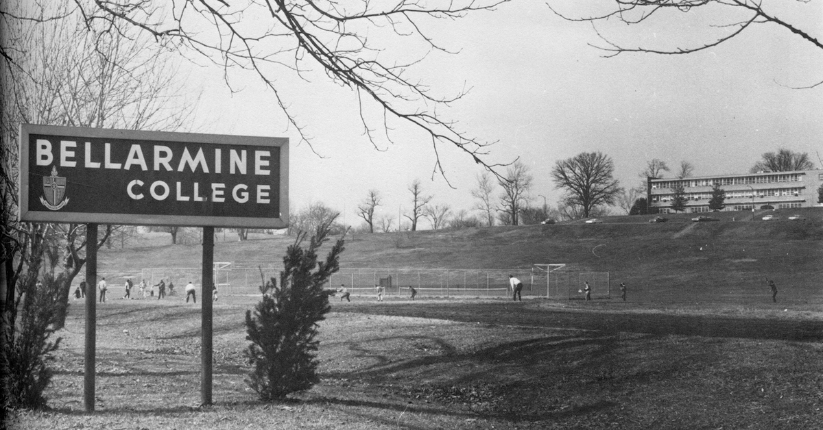 campus-newburg-1971