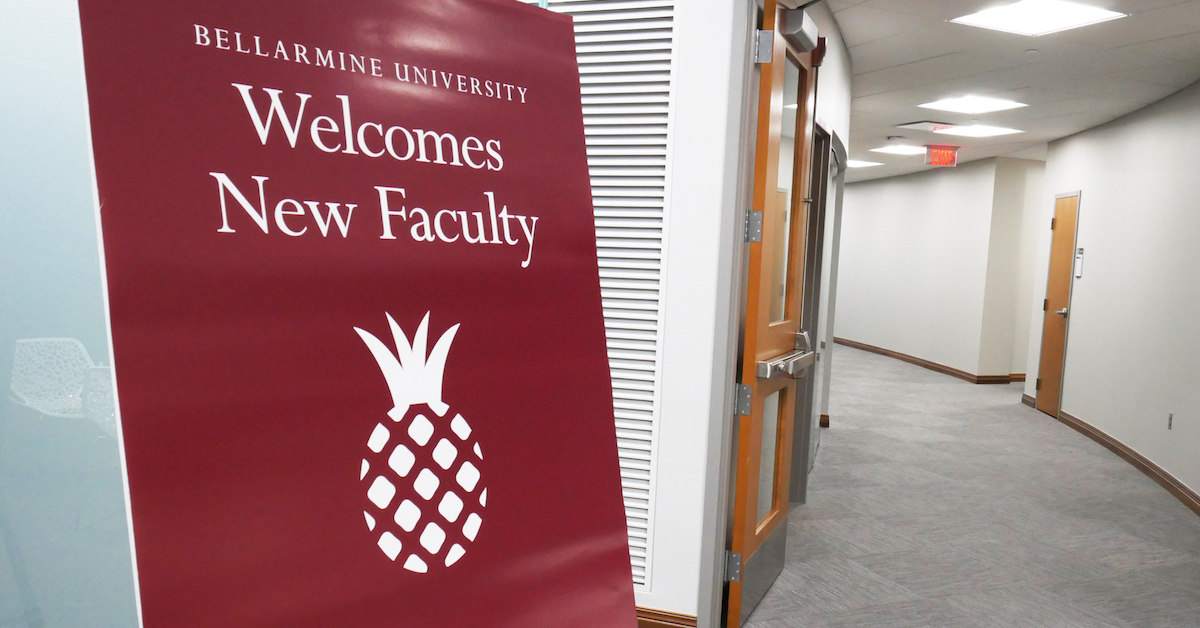 newfacultywelcomesign