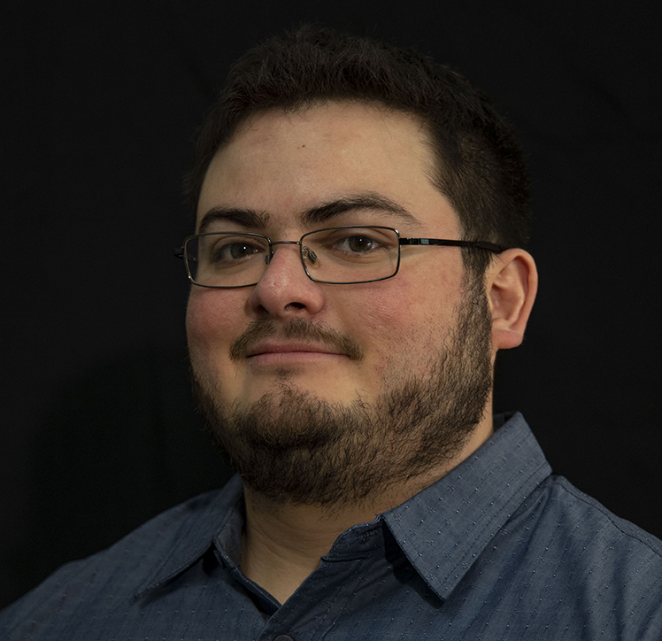 Head shot of Chris Roseland